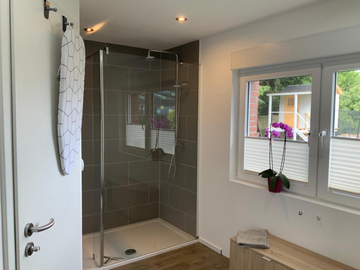 Gemütliche 1-Zimmer Wohnung mit eigenem Eingang Wesseling Exterior foto